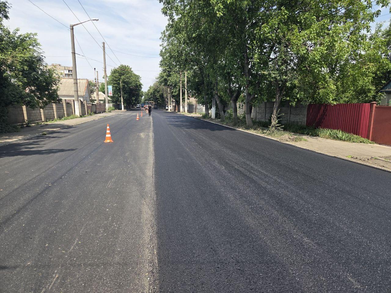 Специалисты Нижегородской области завершили ремонт дороги на улице Краснознаменской в Харцызске