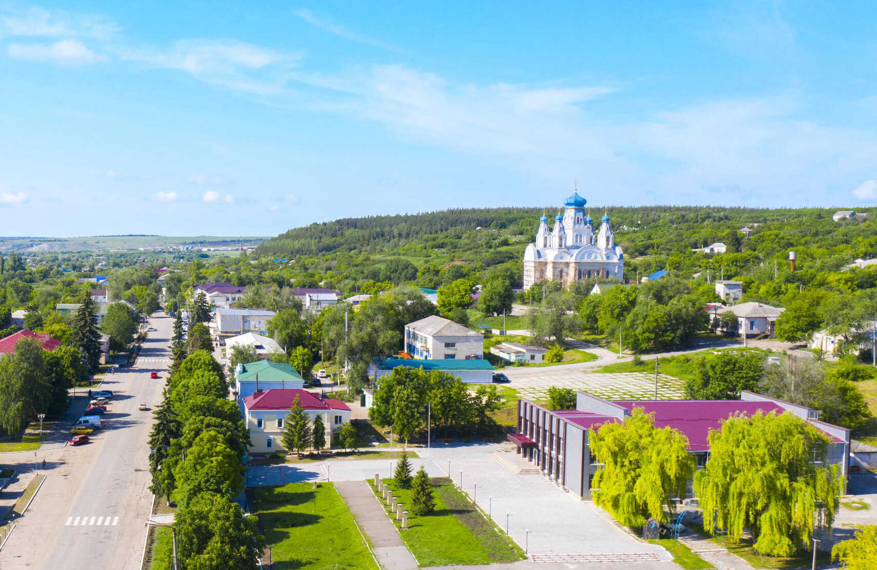 Погода беловодск луганская. Свято-Троицкий храм Беловодск. Беловодск Луганская область. Луганск ая область Белово. Пос Беловодск Луганской области.