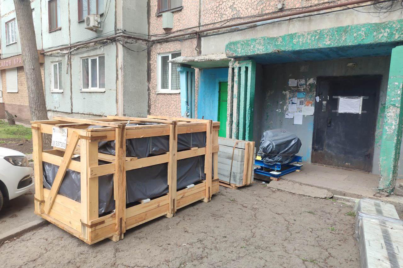 Красноярский край продолжает восстанавливать лифтовое хозяйство в МКД Свердловска