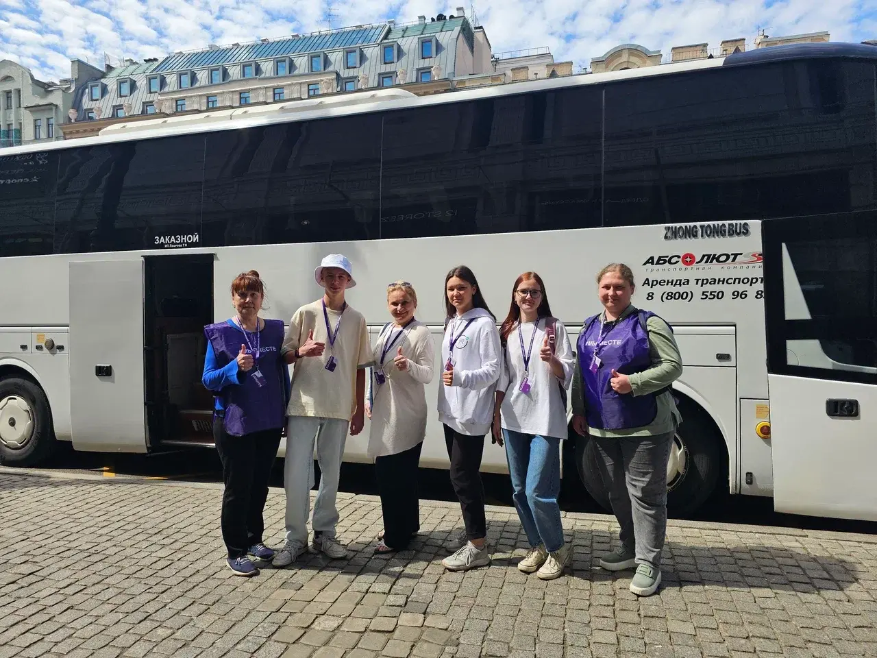 36 выпускников-отличников из Енакиево приехали в Ленинградскую область