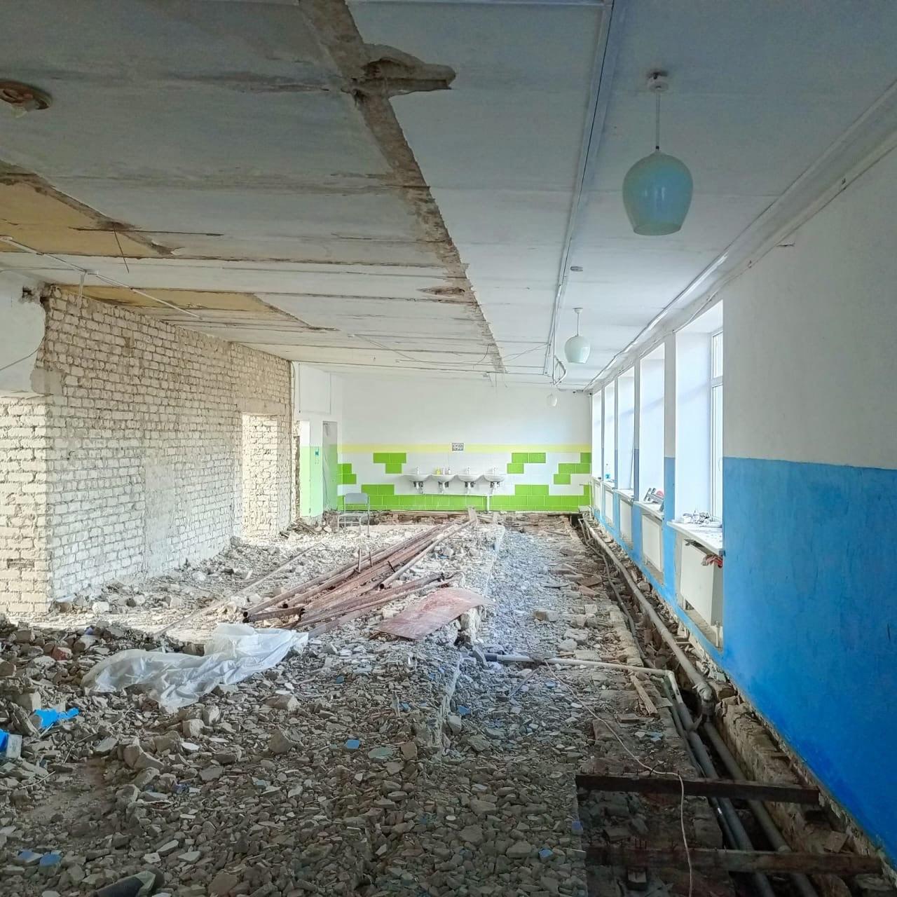 Воронежская область ремонтирует школу в Белокуракинском округе ЛНР