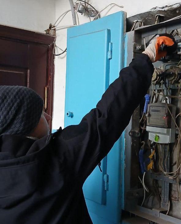 Аварийщики Камчатского края продолжают работу в Светлодарске городского округа Дебальцево