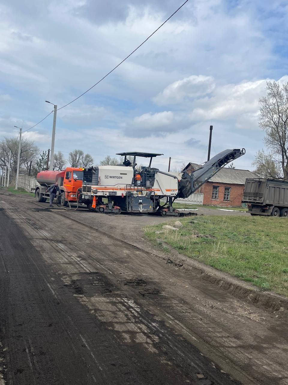 Готовность дороги на улице Пионерской в Станице Луганской составляет уже 20%