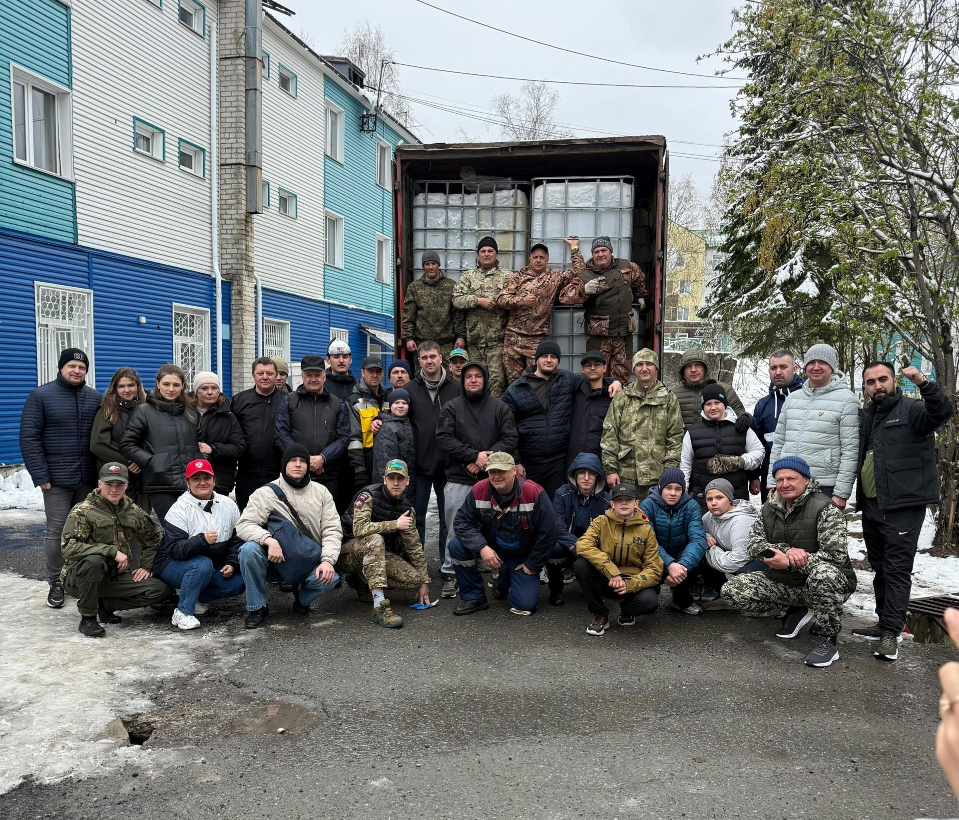 Югорчане отправили гумпомощь в ДНР