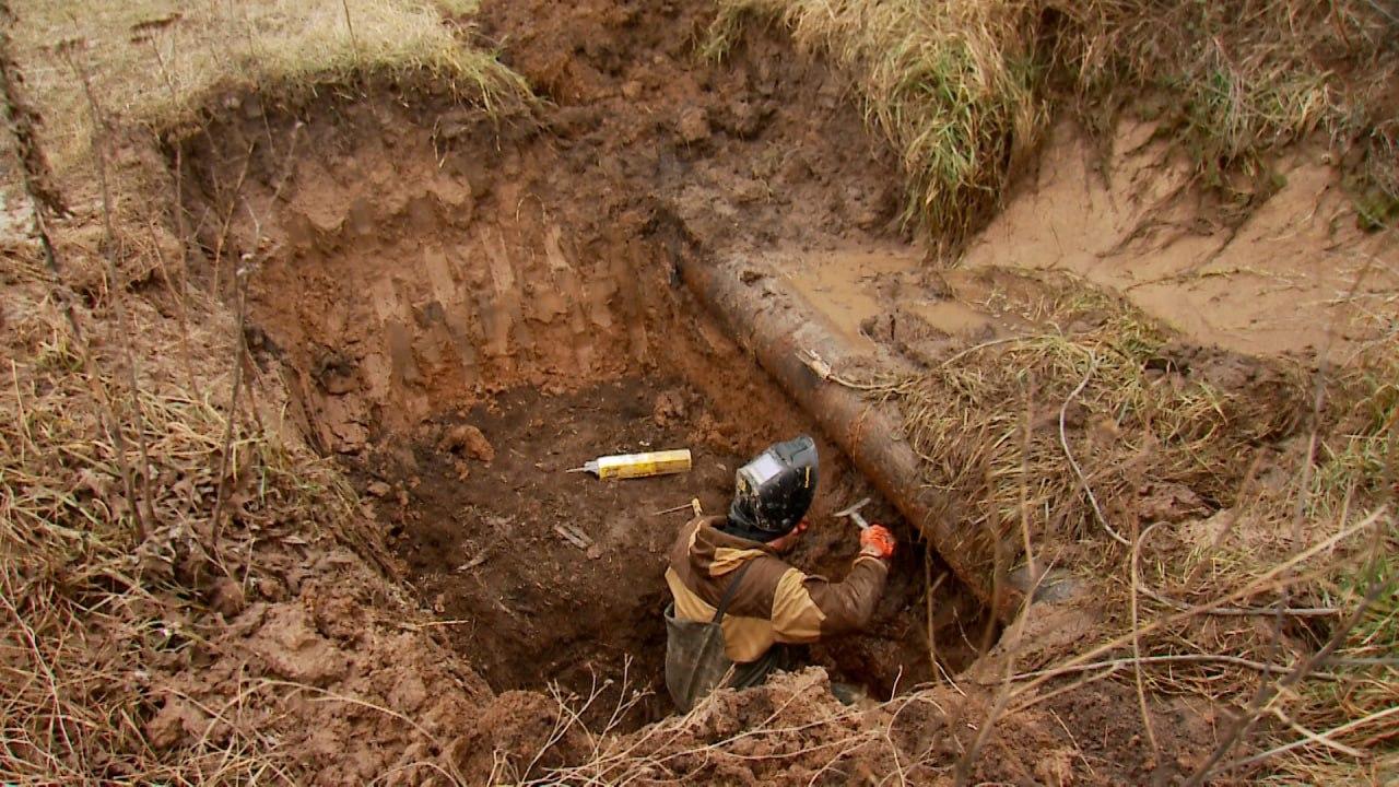 «ТюменьБурСтрой» продолжает работы в Краснодонском районе
