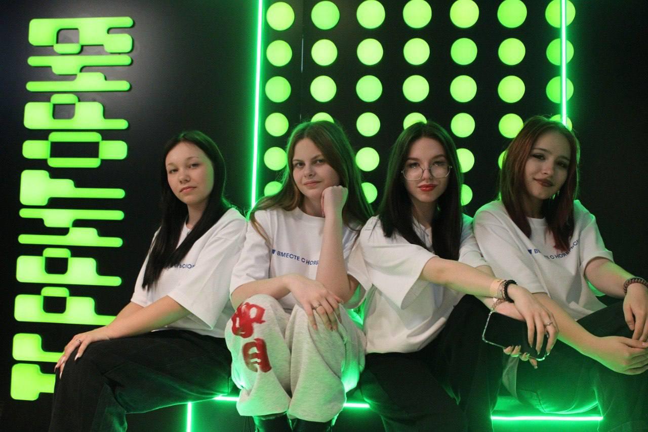 Дайджест помощи Ямала подшефным селам Волновахского округа