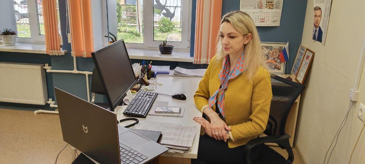Смоленский центр занятости помогает мангушским коллегам в подготовке ярмарки трудоустройства