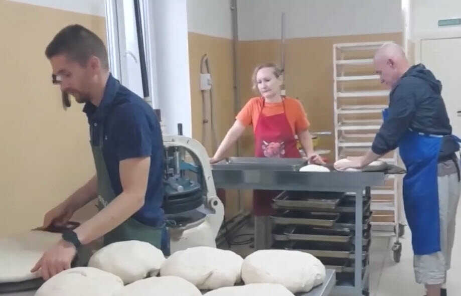 Волонтерство на донбассе. Россоюзспас. Волонтеры медики донбасс. Волонтеры на донбассе. Волонтеры гумпомощь.