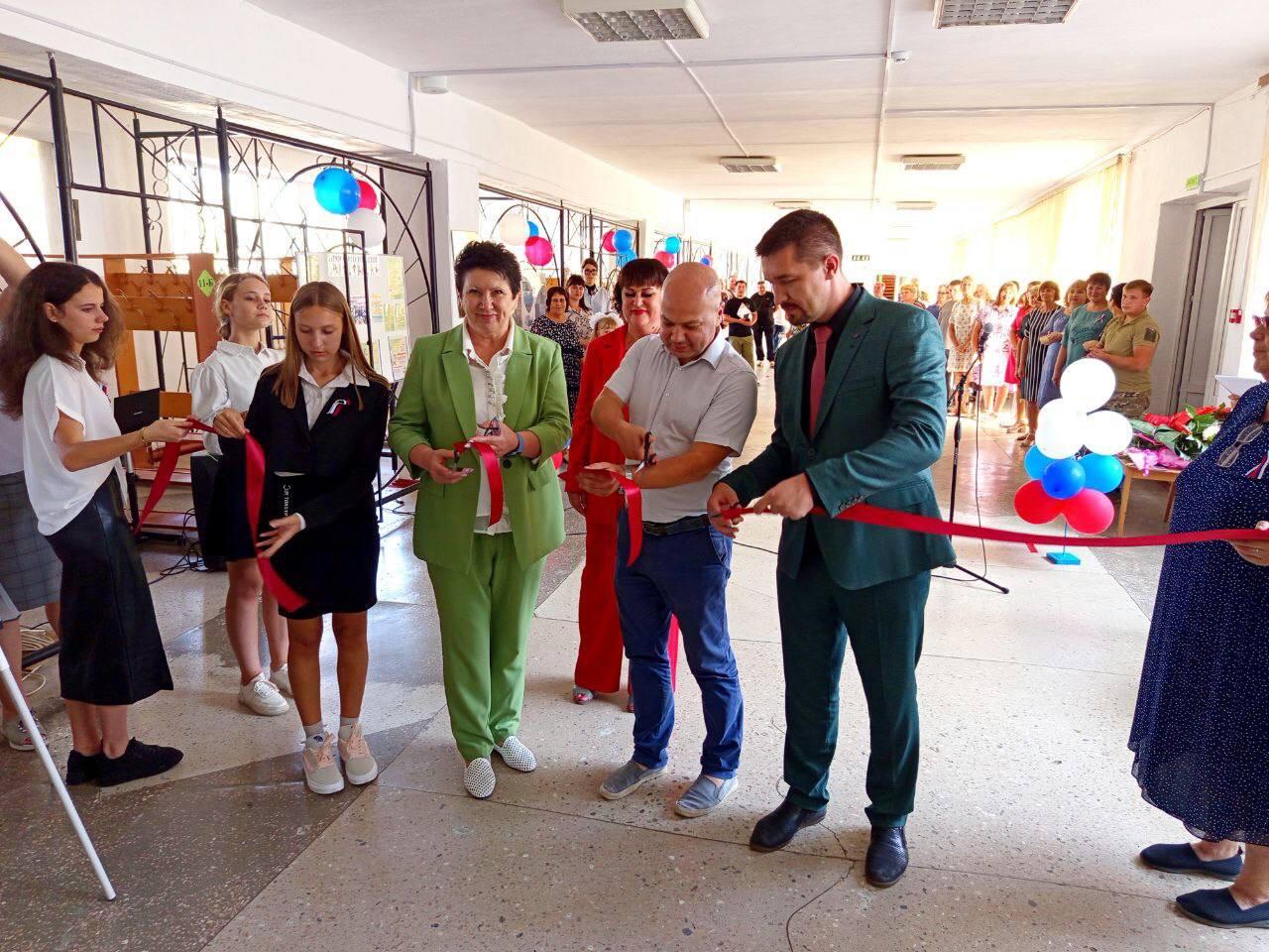 В Сватовском районе открыли обновленную школу