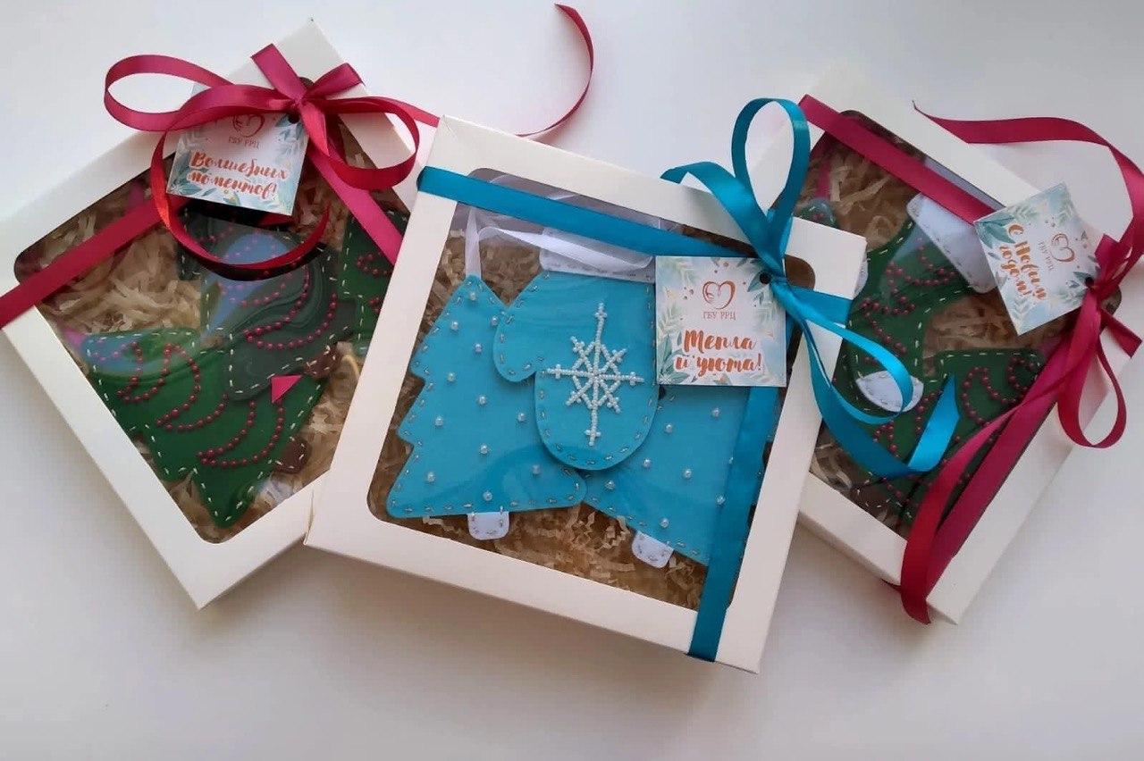 Круглый стол онлайн программа. Работа красный луч лнр вакансии на сегодня. Орлова бахчисарайская администрация. Красный луч центр. Новости красный луч лнр.