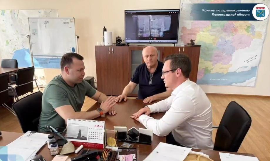 В Енакиево продолжается развитие системы здравоохранения при поддержке Ленобласти